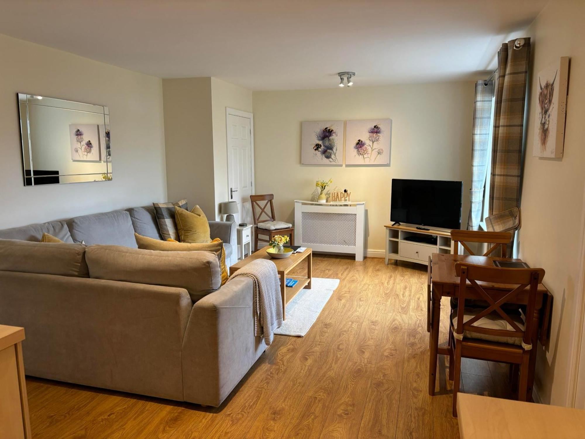 Conaglen, Glenloch View, Fort William 2-Bedroom Loch Side Flat Exterior photo